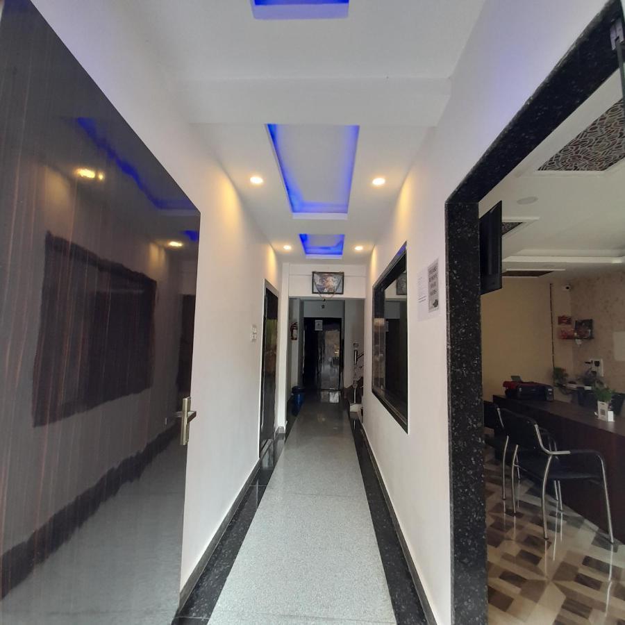 Garden Guest House Near Rene Tower Ruby General Hospital Calcuta Exterior foto